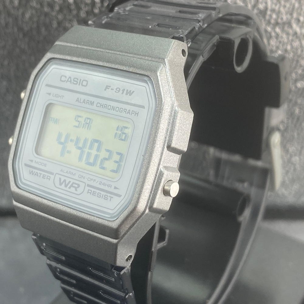Casio Unisex Size Watch 34mm Diameter Rubber Lightweight in wrist Brand New Item - Picture 13 of 16